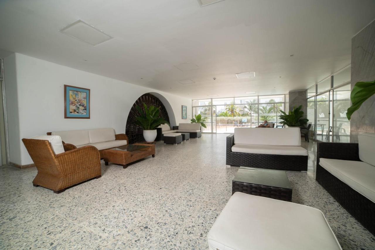 Cozy In El Laguito Apartment *